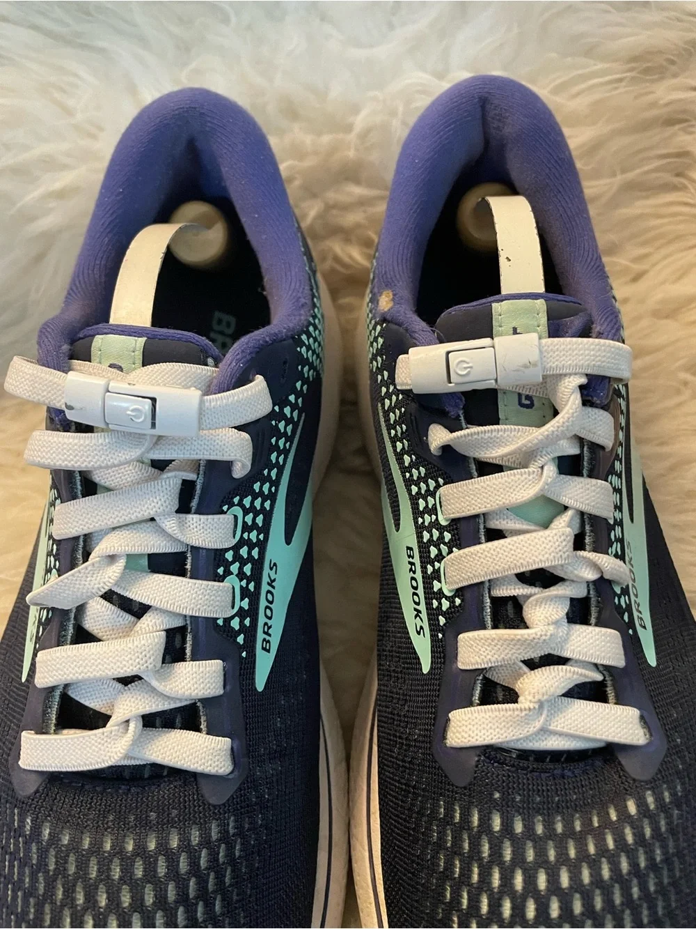 Brooks Ghost 14 Navy Blue and Teal Running Sneakers 8.5